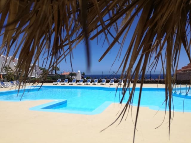 2 bedroom Apartment for rent in Golf del Sur, San Miguel de Abona with pool - € 1,250 (Ref: 9395769)