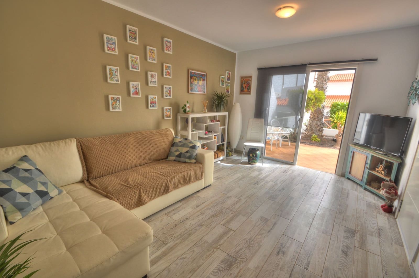 2 bedroom Bungalow for sale in Golf del Sur with pool - € 389,000 (Ref: 9526200)