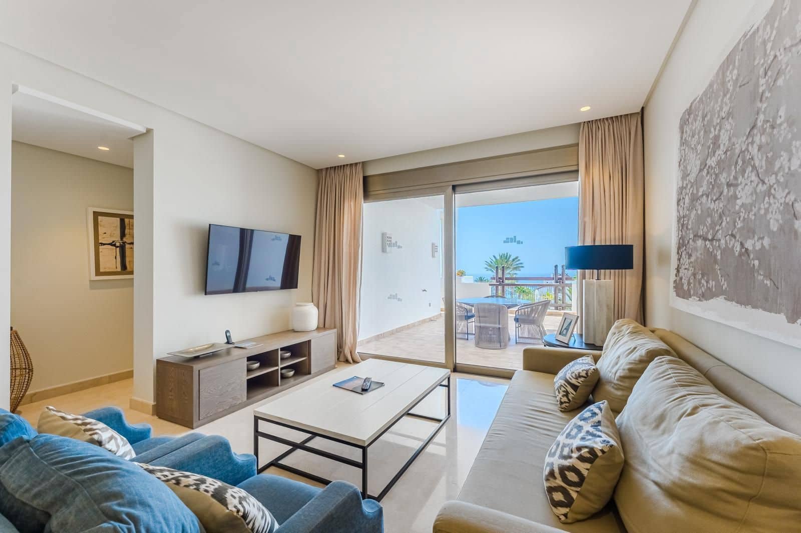 2 Zimmer Apartment zu verkaufen in Alcala mit Pool Garage - 840.000 € (Ref: 9676959)