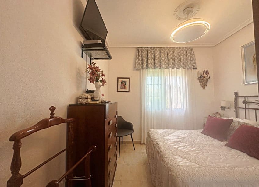 2 bedroom Bungalow for sale in Aguas Nuevas with pool - € 169,900 (Ref: 10000946)