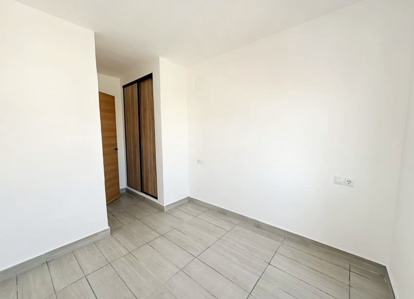 2 chambre Appartement à vendre à Torrevieja - 149 900 € (Ref: 10000947)