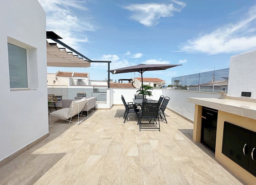 3 sovrum Hus till salu i Torrevieja med pool - 539 000 € (Ref: 10022953)