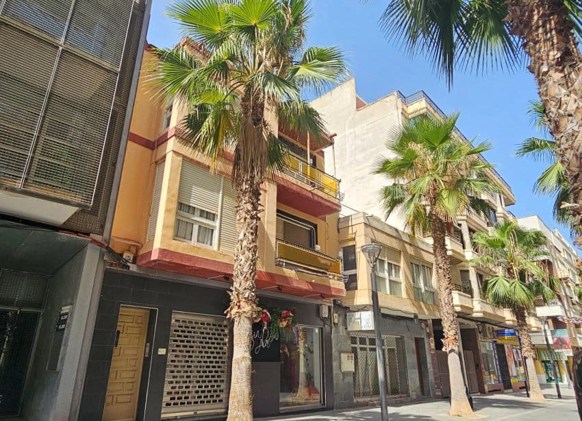 Apartamento de 7 habitaciones en Torrevieja en venta - 529.900 € (Ref: 10030863)