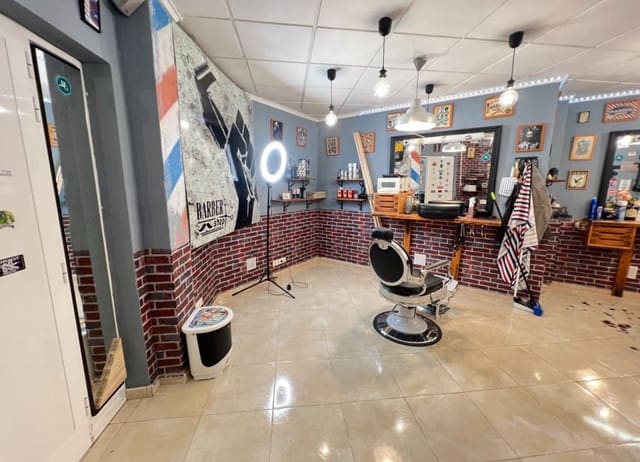 1 quarto Empresa para venda em Zona Pueblo, Guardamar del Segura - 99 900 € (Ref: 9123567)