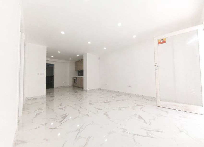 3 makuuhuone Huoneisto myytävänä paikassa Torrevieja mukana 
autotalli - 209 000 € (Ref: 9243655)