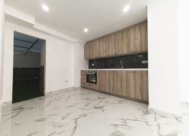 3 sovrum Lägenhet till salu i Playa de los Náufragos, Torrevieja med garage - 209 000 € (Ref: 9243655)