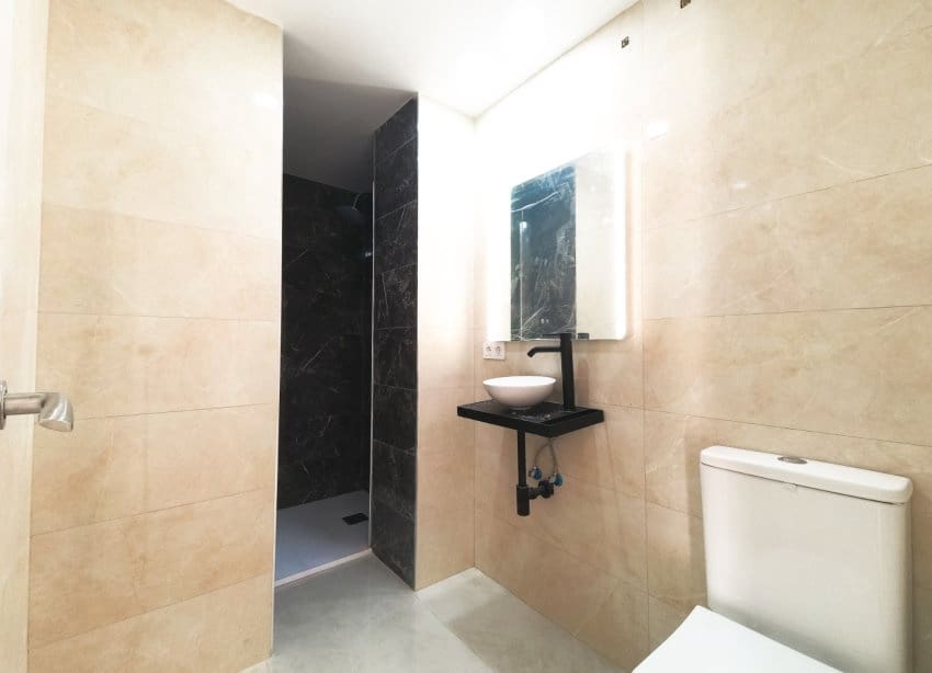 3 makuuhuone Huoneisto myytävänä paikassa Torrevieja mukana 
autotalli - 209 000 € (Ref: 9243655)