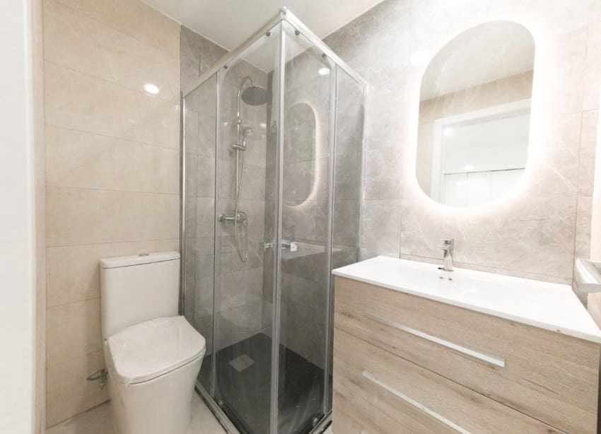 3 makuuhuone Huoneisto myytävänä paikassa Torrevieja mukana 
autotalli - 209 000 € (Ref: 9243655)