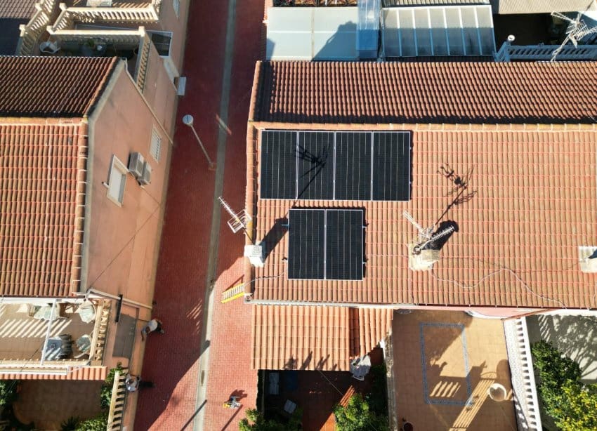 4 quarto Moradia em Banda para venda em Torrevieja com garagem - 249 900 € (Ref: 9268938)