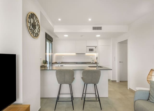 Apartamento de 2 habitaciones en Torre-Pacheco en venta con piscina garaje - 296.000 € (Ref: 9309201)