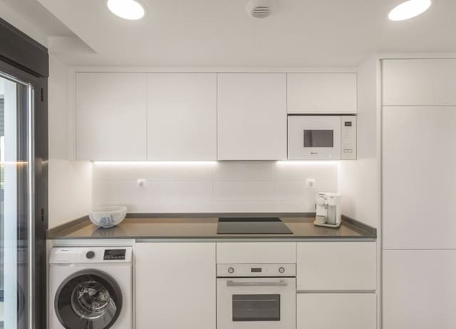 Apartamento de 2 habitaciones en Torre-Pacheco en venta con piscina garaje - 296.000 € (Ref: 9309201)