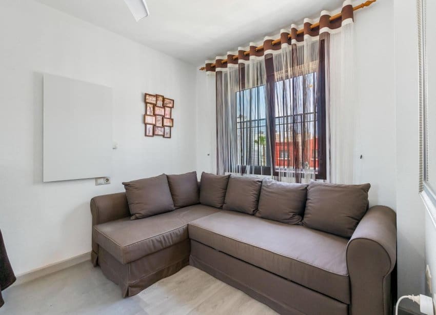 3 sypialnia Dom na sprzedaż w Aguas Nuevas z basenem - 319 900 € (Ref: 9352149)