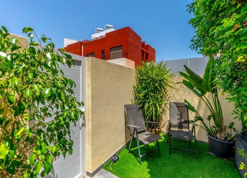 3 sypialnia Dom na sprzedaż w Aguas Nuevas z basenem - 319 900 € (Ref: 9352149)