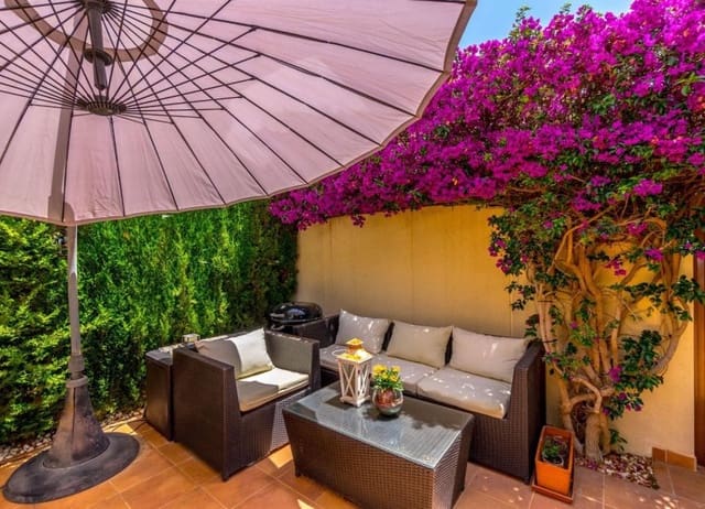 3 bedroom Townhouse for sale in Aguas Nuevas, Torrevieja with pool - € 319,900 (Ref: 9352149)