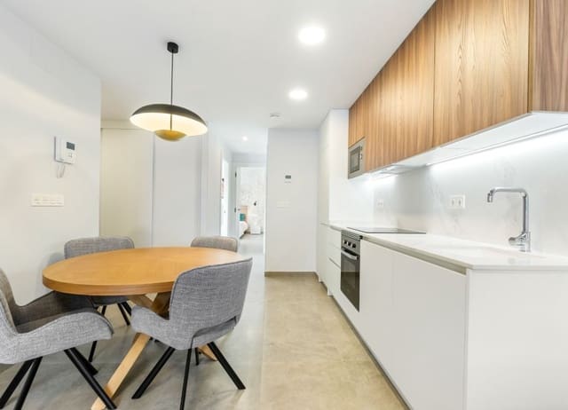 2 camera da letto Appartamento in vendita in Las Piscinas Naturales, Torrevieja con piscina - 259.000 € (Rif: 9402599)