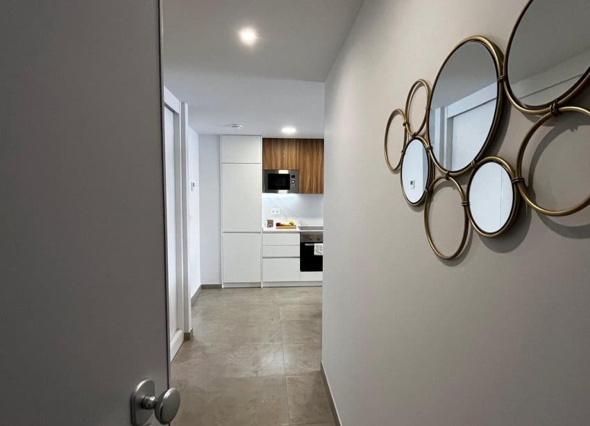 2 bedroom Apartment for sale in Torrevieja with pool - € 249,900 (Ref: 9402599)