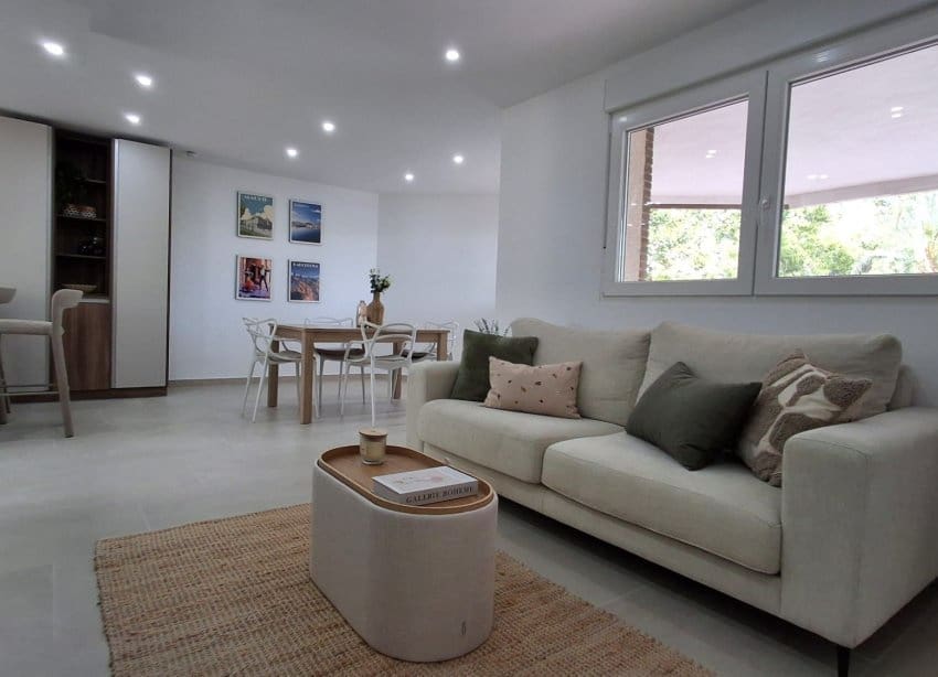 2 soverom Leilighet til salgs i Torrevieja - € 279 000 (Ref: 9760098)