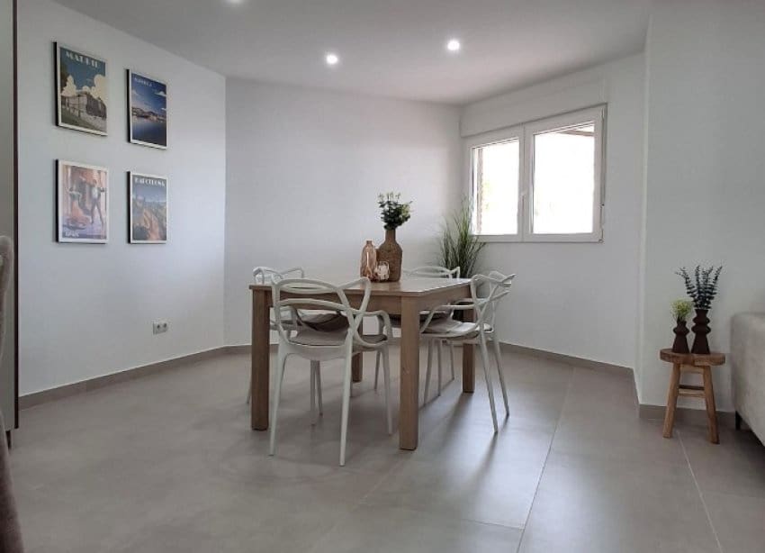 2 soverom Leilighet til salgs i Torrevieja - € 279 000 (Ref: 9760098)