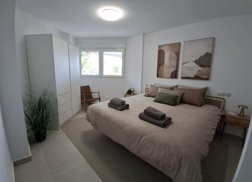 2 soverom Leilighet til salgs i Torrevieja - € 279 000 (Ref: 9760098)