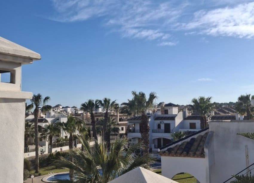 2 Zimmer Apartment zu verkaufen in Villamartin mit Pool - 239.000 € (Ref: 9779157)