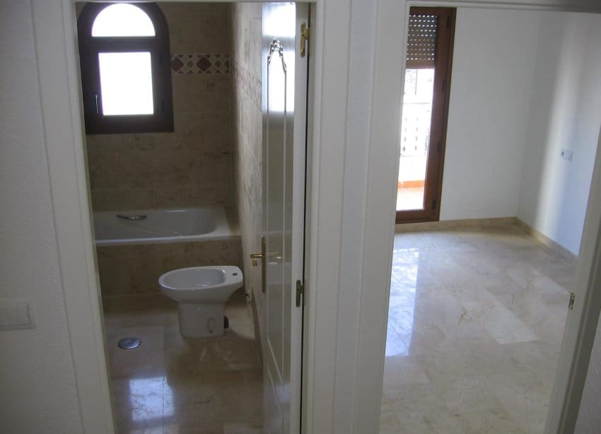 2 slaapkamer Appartement te koop in Villamartin met zwembad garage - € 239.000 (Ref: 9779157)
