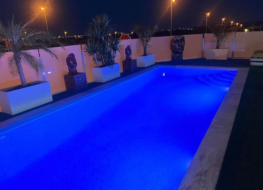 3 soveværelse Villa til salg i Orihuela med swimmingpool - € 515.000 (Ref: 9798170)