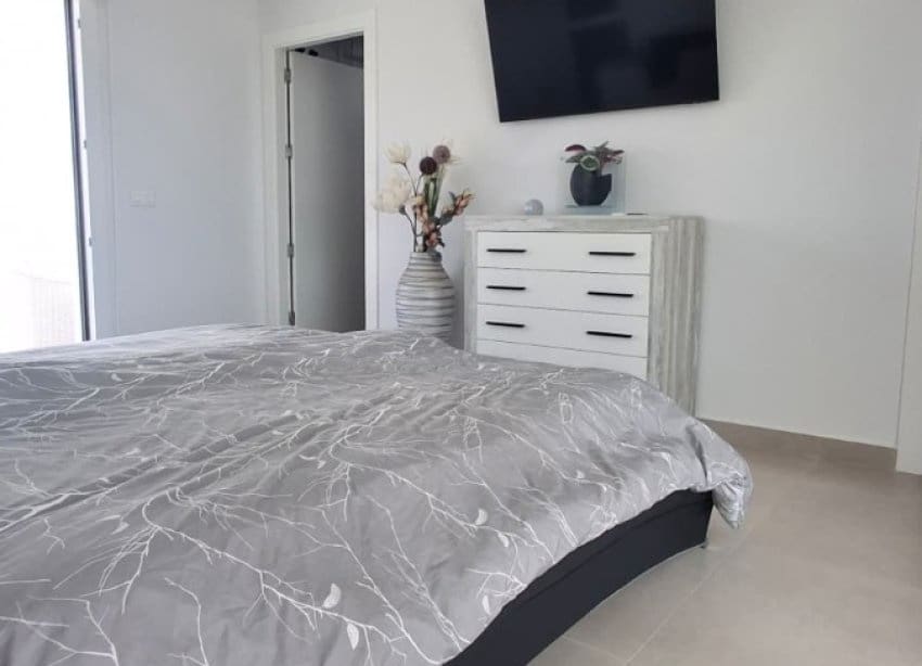 3 soveværelse Villa til salg i Orihuela med swimmingpool - € 515.000 (Ref: 9798170)