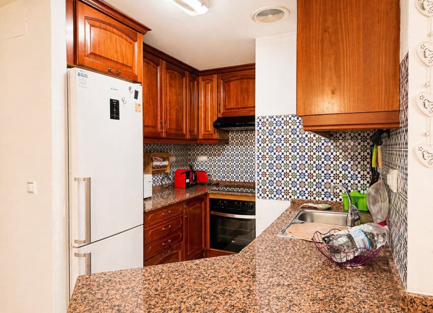 3 makuuhuone Huoneisto myytävänä paikassa Torrevieja mukana uima-altaan - 255 000 € (Ref: 9798310)