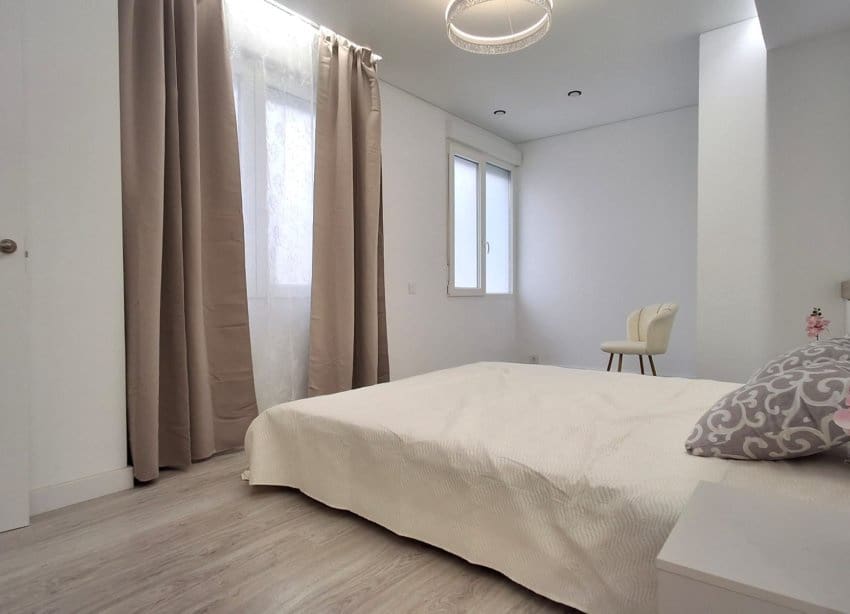 2 quarto Apartamento para venda em Torrevieja - 265 000 € (Ref: 9815030)