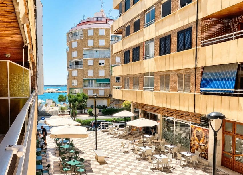 2 soverom Leilighet til salgs i Torrevieja - € 249 900 (Ref: 9815030)