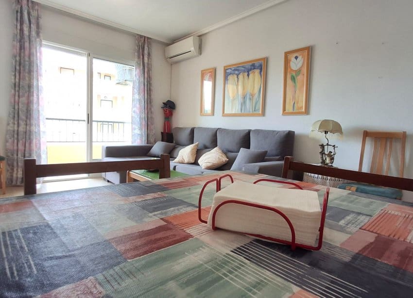2 soverom Leilighet til salgs i Torrevieja med garasje - € 165 000 (Ref: 9818794)