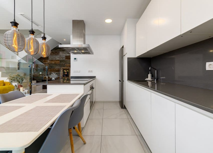 3 chambre Maison de Ville à vendre à Filipinas avec piscine - 325 000 € (Ref: 9872280)