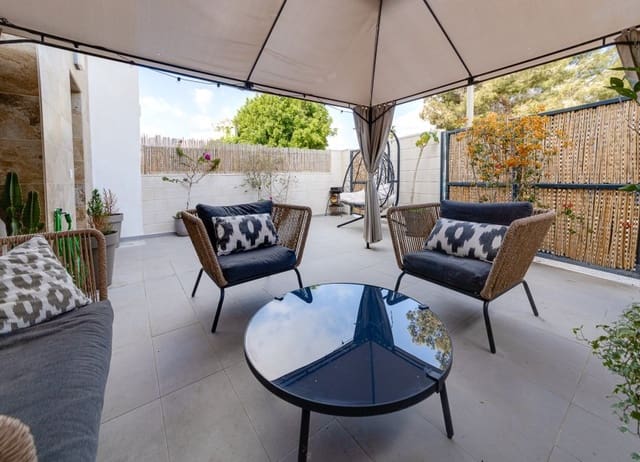 3 chambre Maison de Ville à vendre à Las Filipinas avec piscine - 325 000 € (Ref: 9872280)
