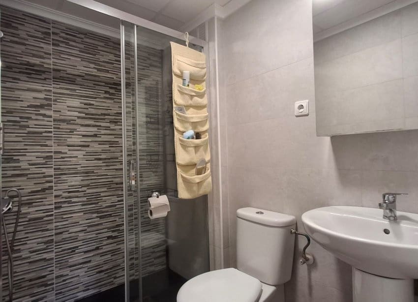 2 soverom Leilighet til salgs i Torrevieja - € 165 000 (Ref: 9897407)