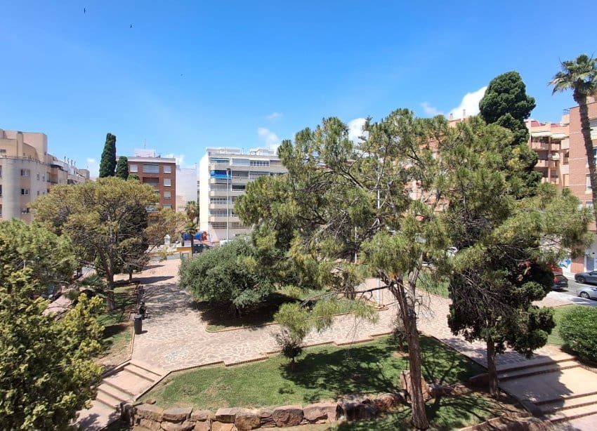 2 soverom Leilighet til salgs i Torrevieja - € 165 000 (Ref: 9897407)