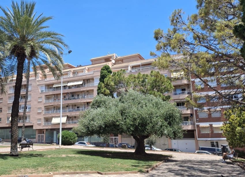 2 soverom Leilighet til salgs i Torrevieja - € 165 000 (Ref: 9897407)