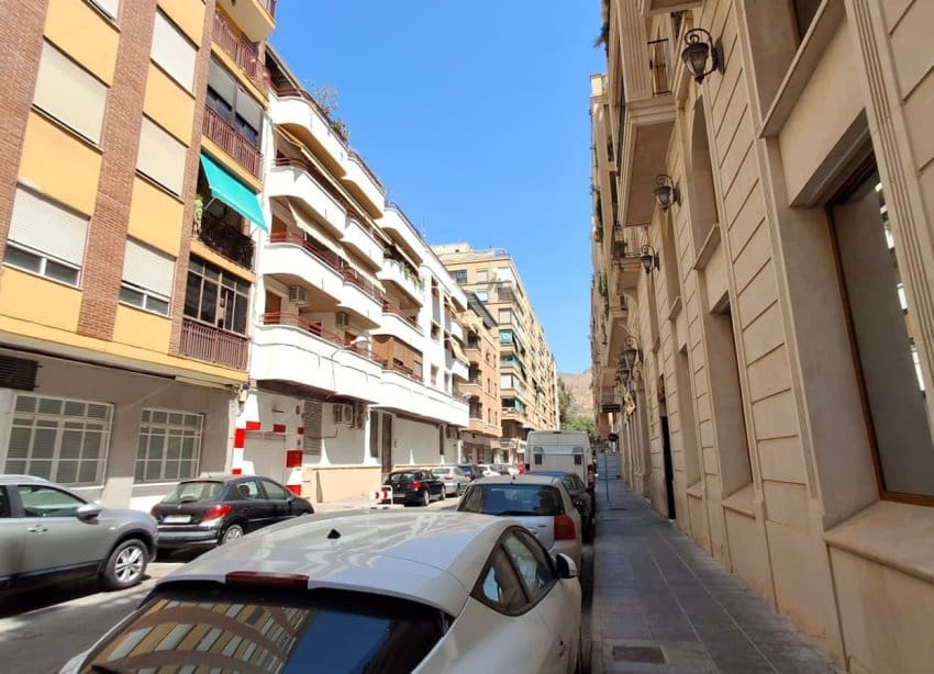 4 sovrum Lägenhet till salu i Orihuela - 220 000 € (Ref: 9936850)