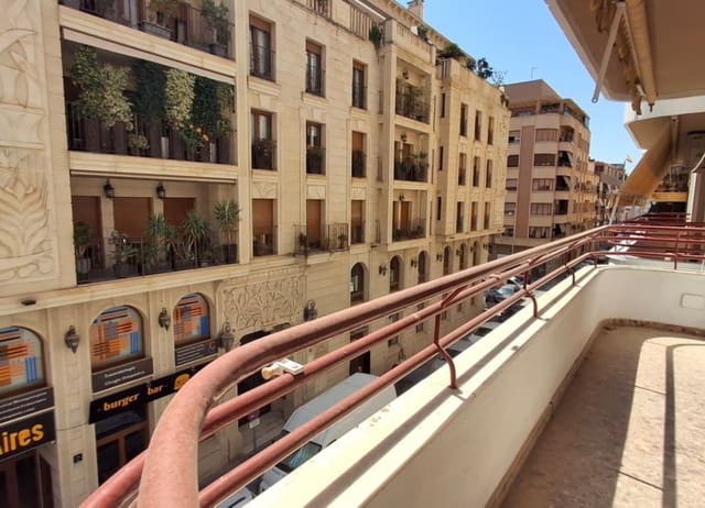 4 sovrum Lägenhet till salu i Orihuela ciudad, Orihuela - 220 000 € (Ref: 9936850)