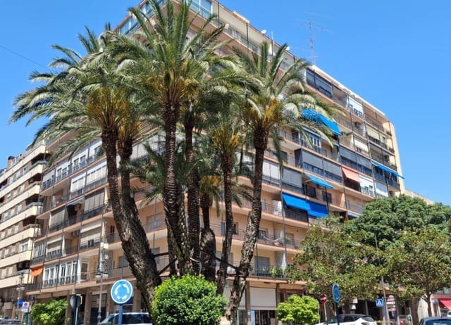 4 sovrum Lägenhet till salu i Orihuela ciudad, Orihuela - 220 000 € (Ref: 9936850)