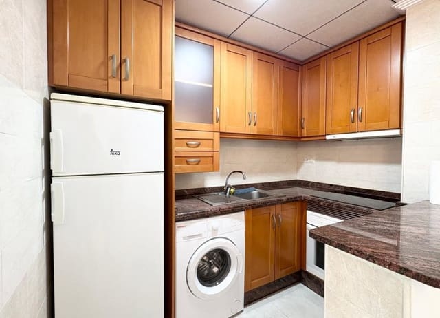2 chambre Appartement à vendre à Centro - Muelle Pesquero, Torrevieja avec garage - 173 500 € (Ref: 9939012)