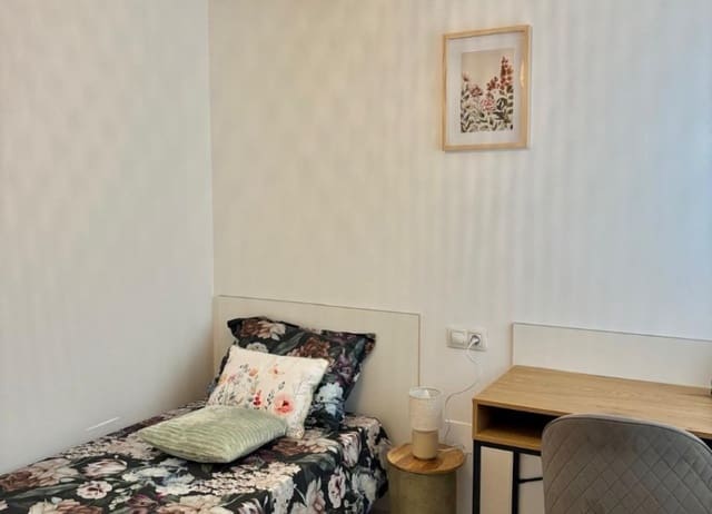 2 chambre Appartement à vendre à Centro - Muelle Pesquero, Torrevieja avec garage - 173 500 € (Ref: 9939012)