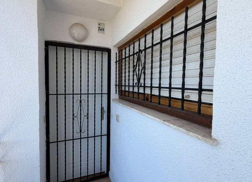 Apartamento de 2 habitaciones en Orihuela Costa en venta - 179.000 € (Ref: 9939013)