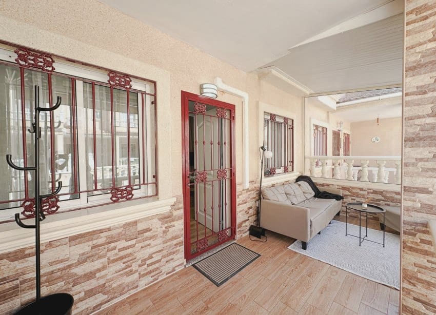 3 bedroom Townhouse for sale in La Zenia with pool - € 283,000 (Ref: 9950177)