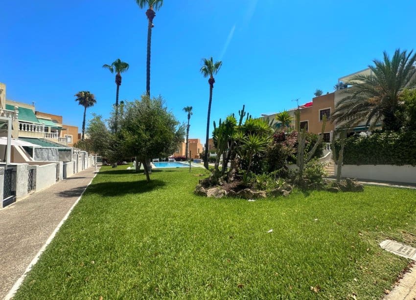 1 bedroom Bungalow for sale in La Mata with pool - € 146,900 (Ref: 9956542)