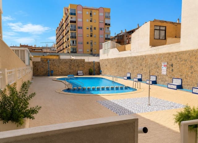 1 slaapkamer Appartement te koop in Avenida Habaneras - Curva de Palangre, Torrevieja met zwembad - € 168.000 (Ref: 9965804)