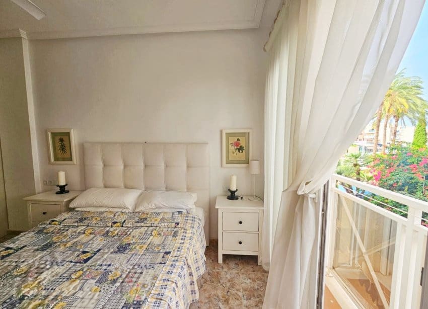 2 bedroom Apartment for sale in Orihuela Costa with pool garage - € 224,000 (Ref: 9972248)
