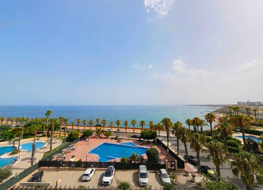 2 bedroom Apartment for sale in Orihuela Costa with pool garage - € 224,000 (Ref: 9972248)