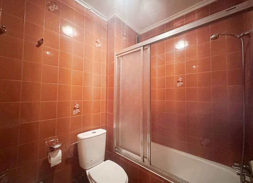 4 Zimmer Apartment zu verkaufen in Torrevieja mit Garage - 255.000 € (Ref: 9974302)