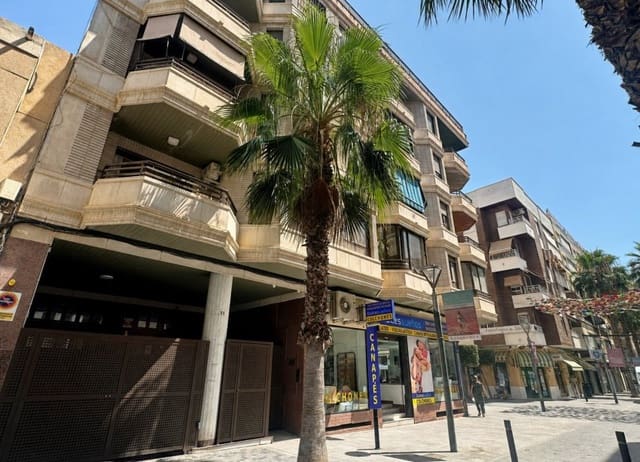 4 soverom Leilighet til salgs i Centro - Muelle Pesquero, Torrevieja med garasje - € 255 000 (Ref: 9974302)