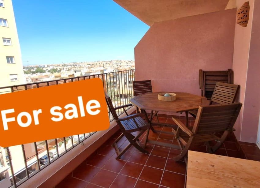 2 Zimmer Apartment zu verkaufen in Torrevieja mit Pool Garage - 254.000 € (Ref: 9997809)